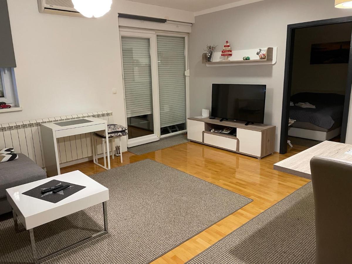 Apartman Luna Near Zagreb Airport เวลิคาโกริตซา ภายนอก รูปภาพ